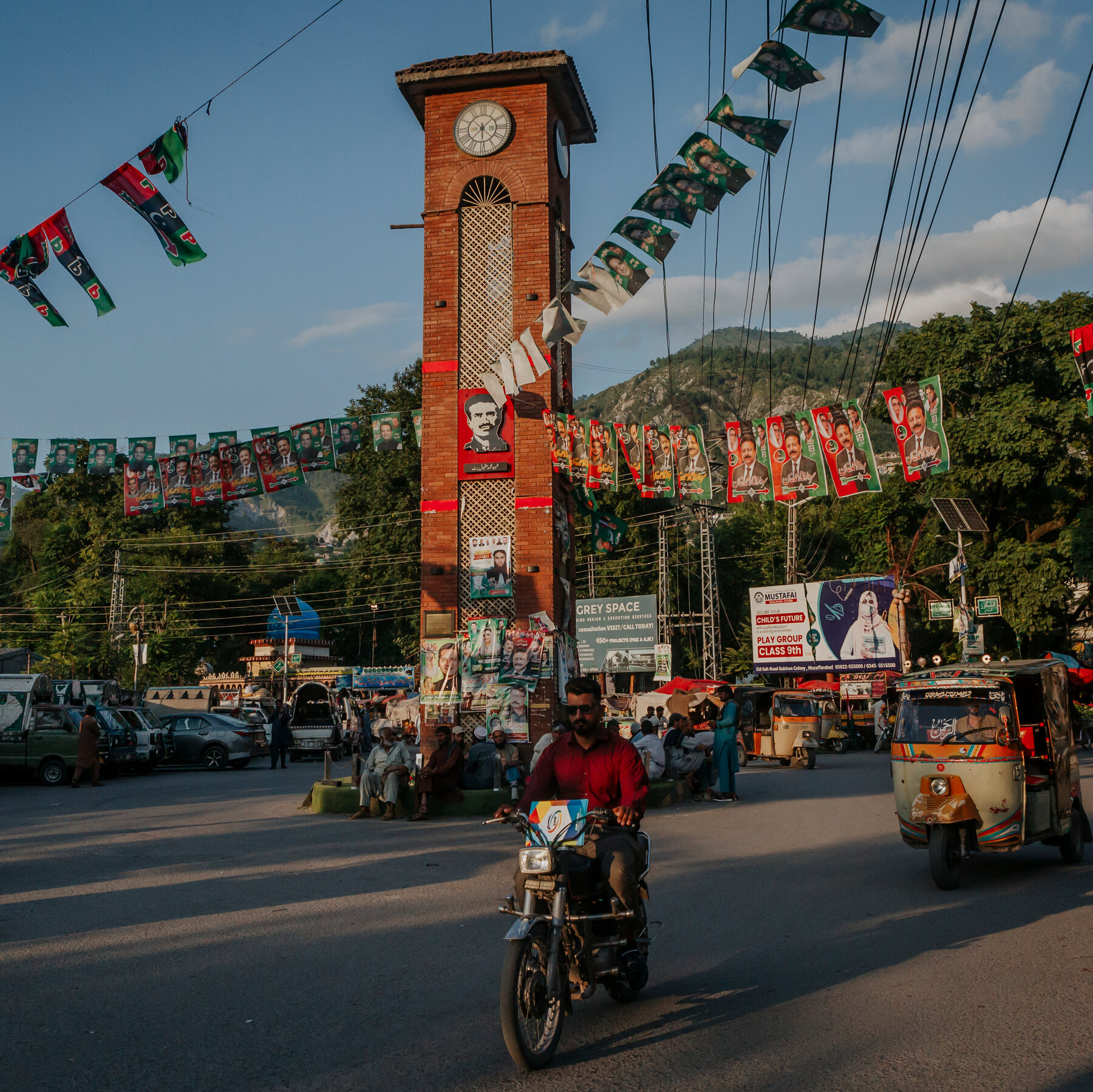 Protests Challenge Islamabad's Authority in Pakistan's Kashmir