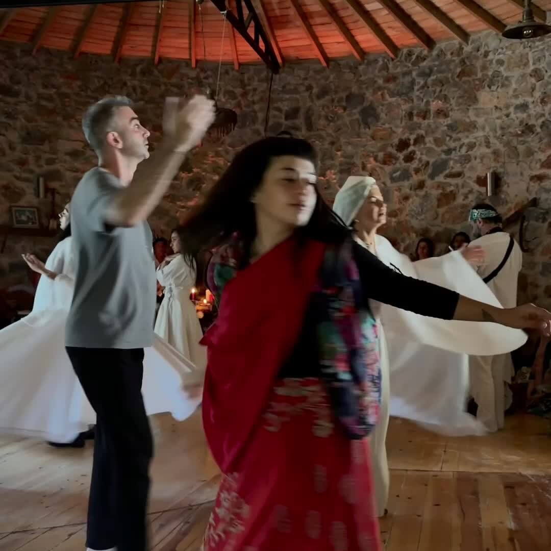 Hundreds Attend Seven-Day Whirling Retreat in Turkey for Spiritual Transcendence