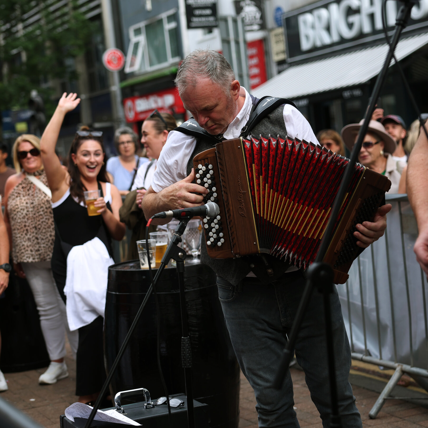 Belfast Unites in Song Where a Ring of Steel Once Stood