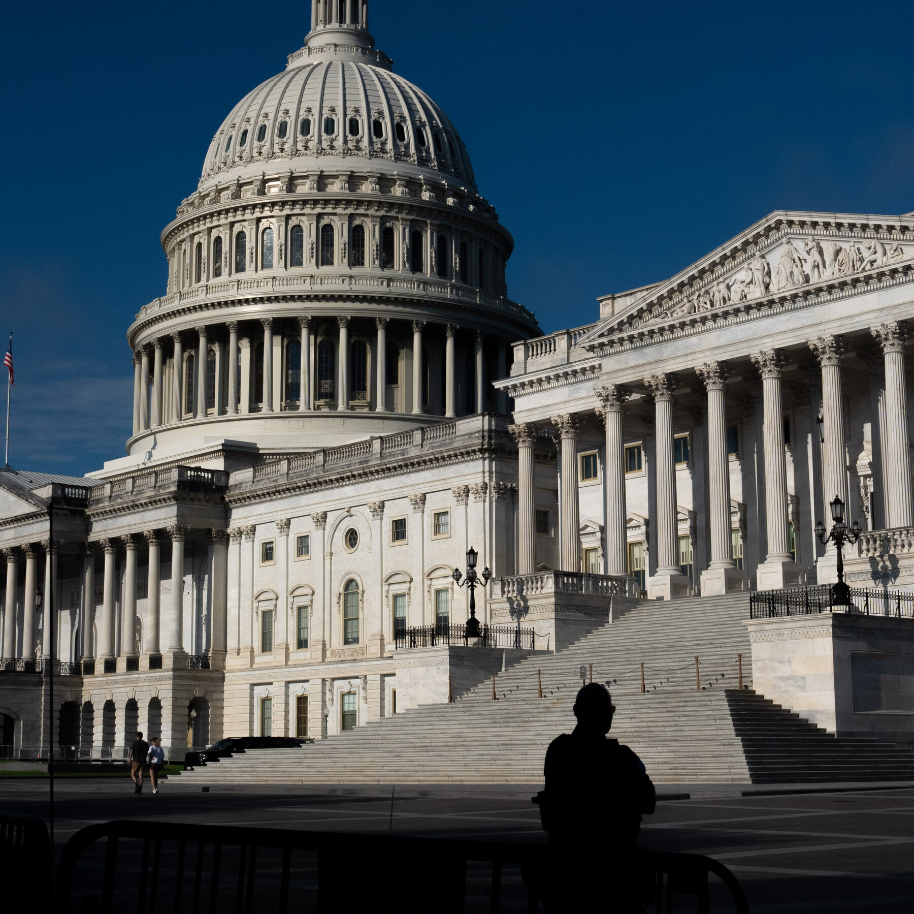 Senate Passes Stopgap Bill to Avert Shutdown Before Midterm Elections