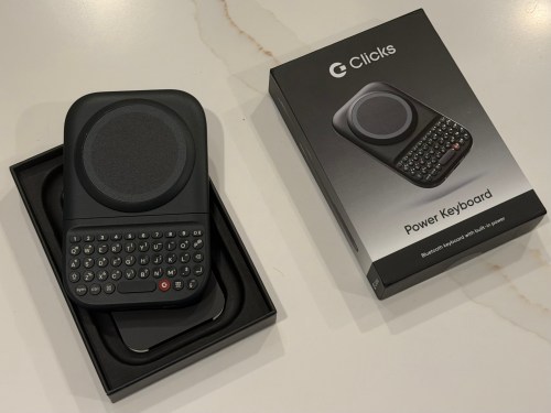 Clicks’ Power Keyboard brings BlackBerry-style typing to any phone with compromises