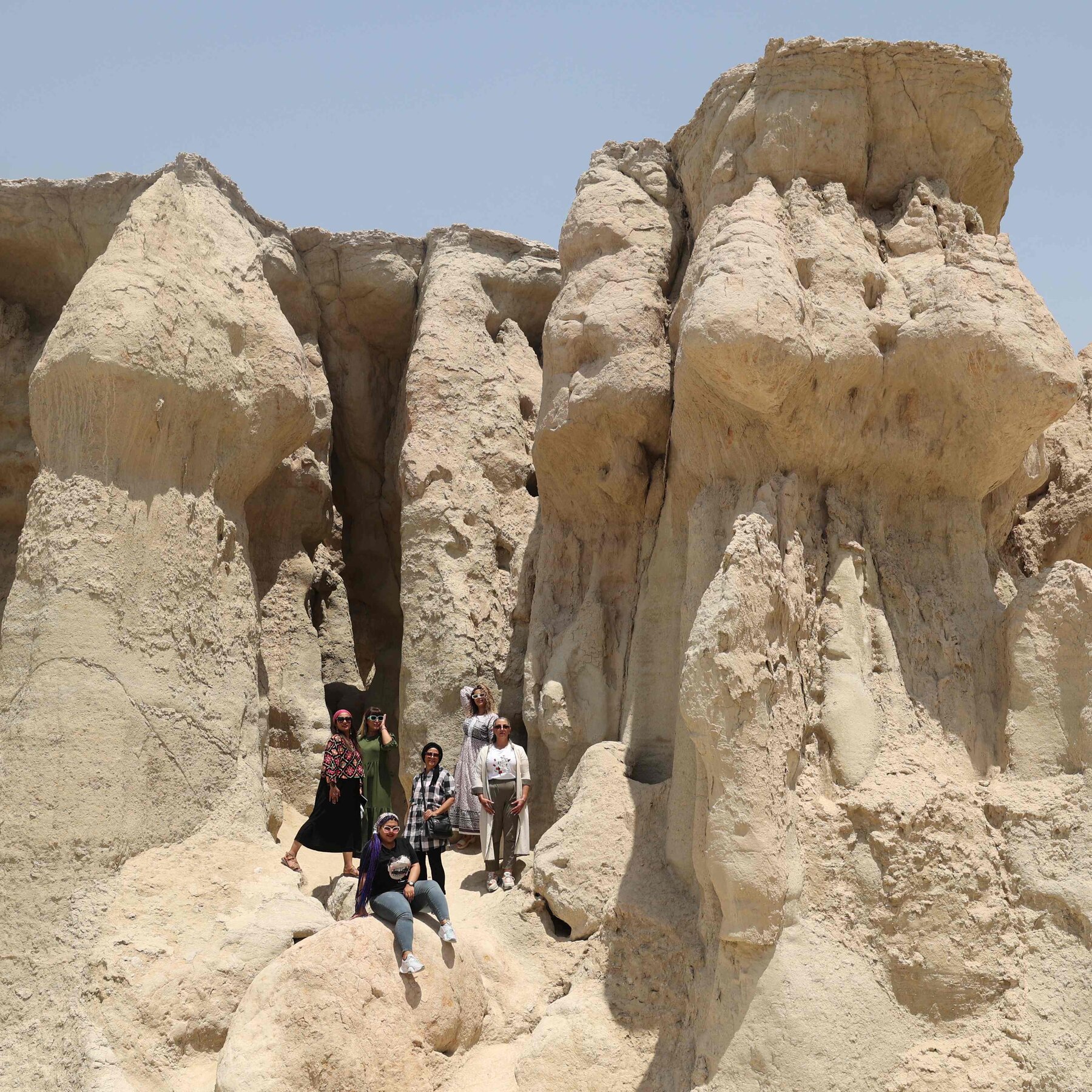 Persistent U.S. Airstrikes in Southern Iran Continue to Upend Lives on Qeshm Island