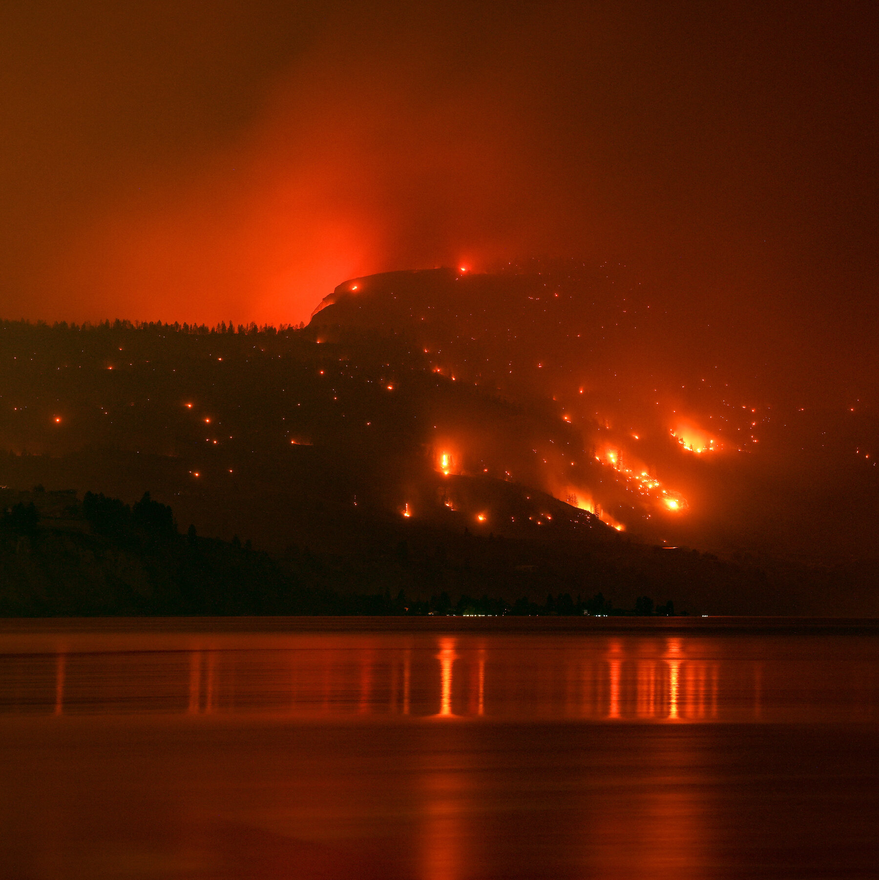 Explosive Wildfire in British Columbia Leaves One Person Dead