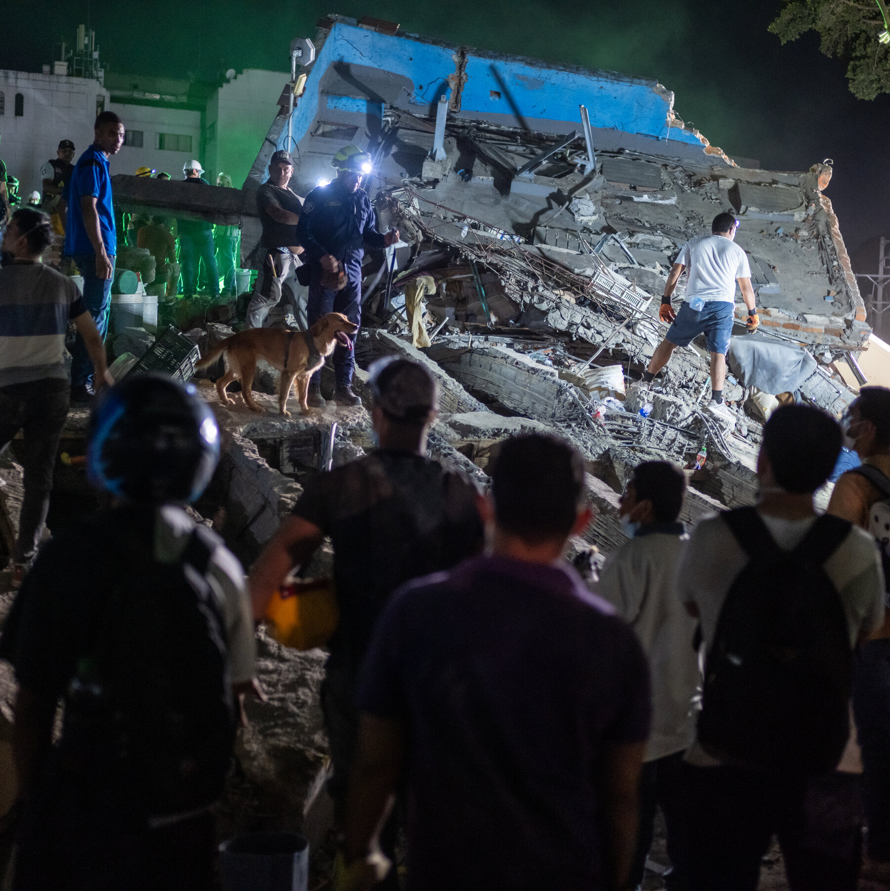 Major 7.4-Magnitude Earthquake Strikes Colombia