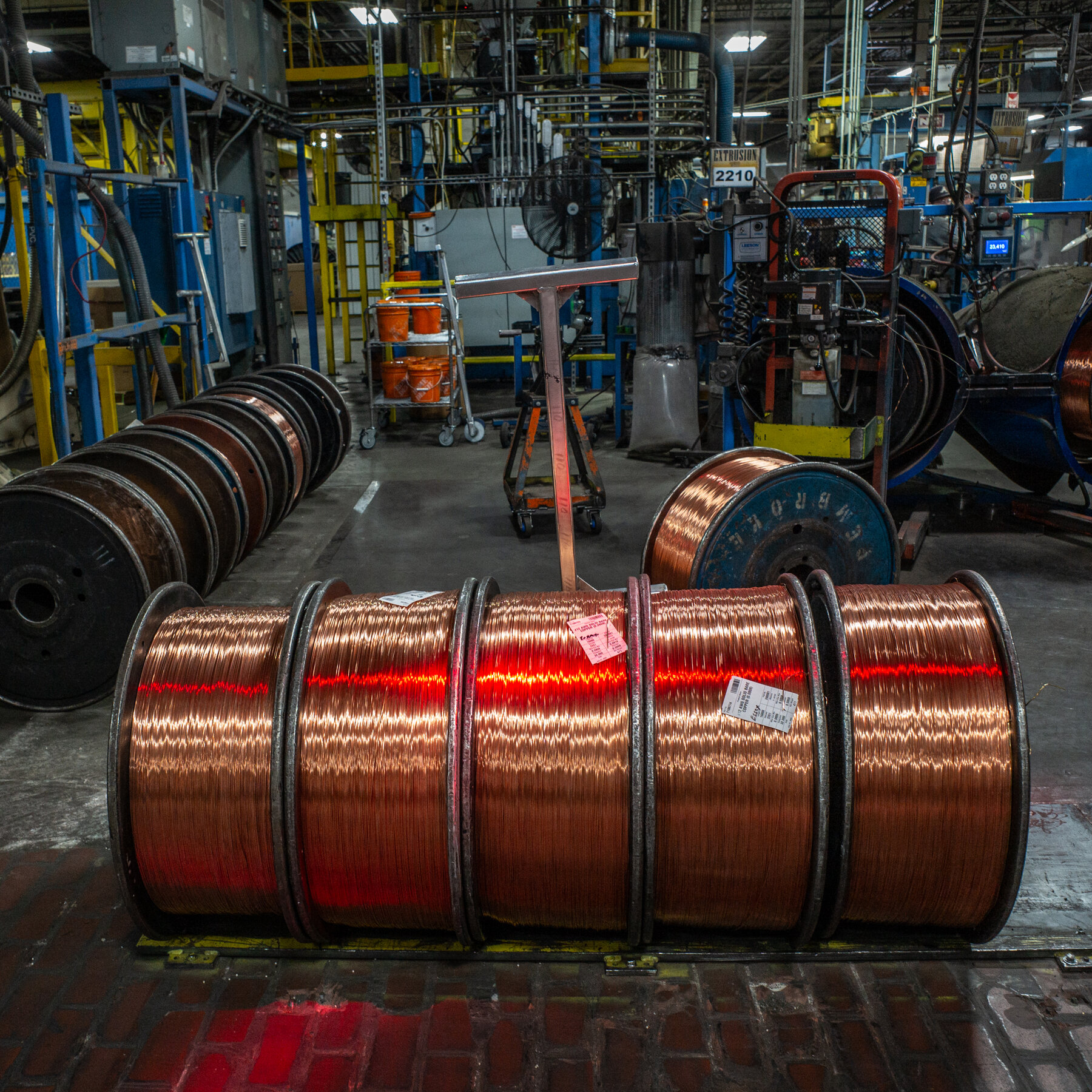 Proposed US Tariffs Force Canadian Firms to Weigh Relocation