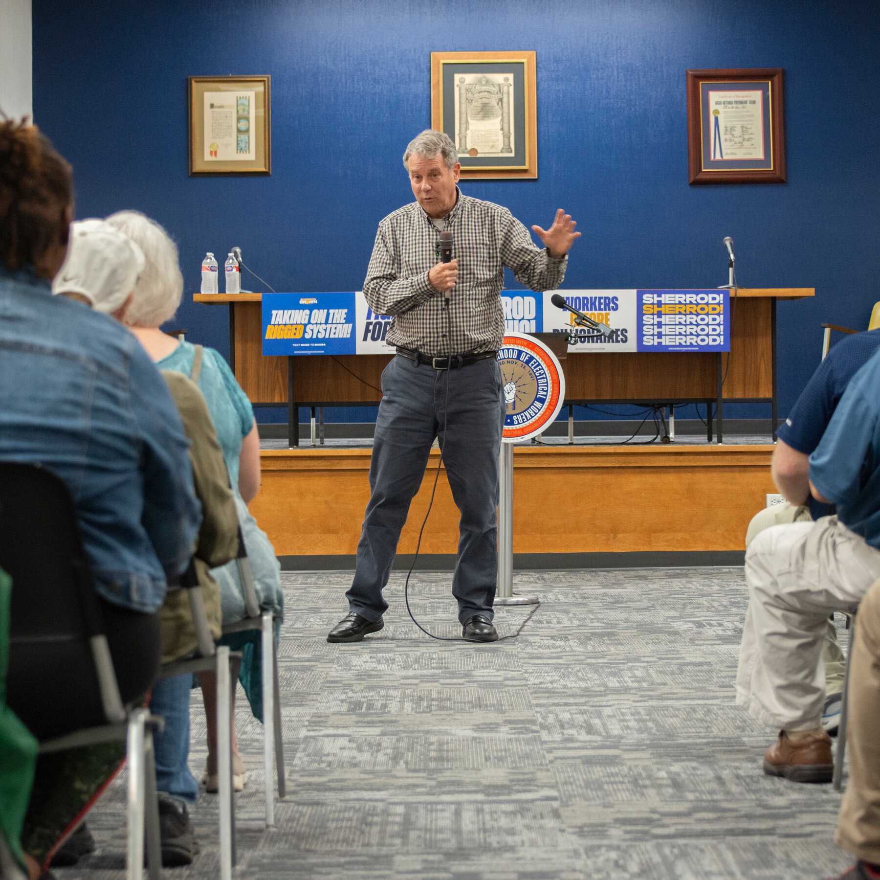 Sherrod Brown Mounts Senate Comeback Bid in Ohio