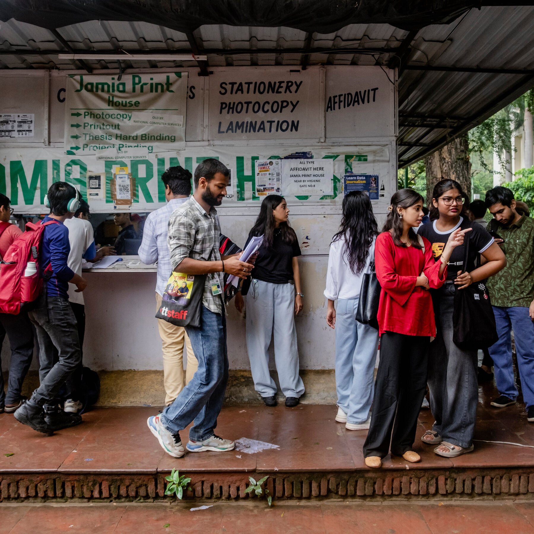 India’s College Boom Leaves Many Graduates Facing Debt and Unemployment