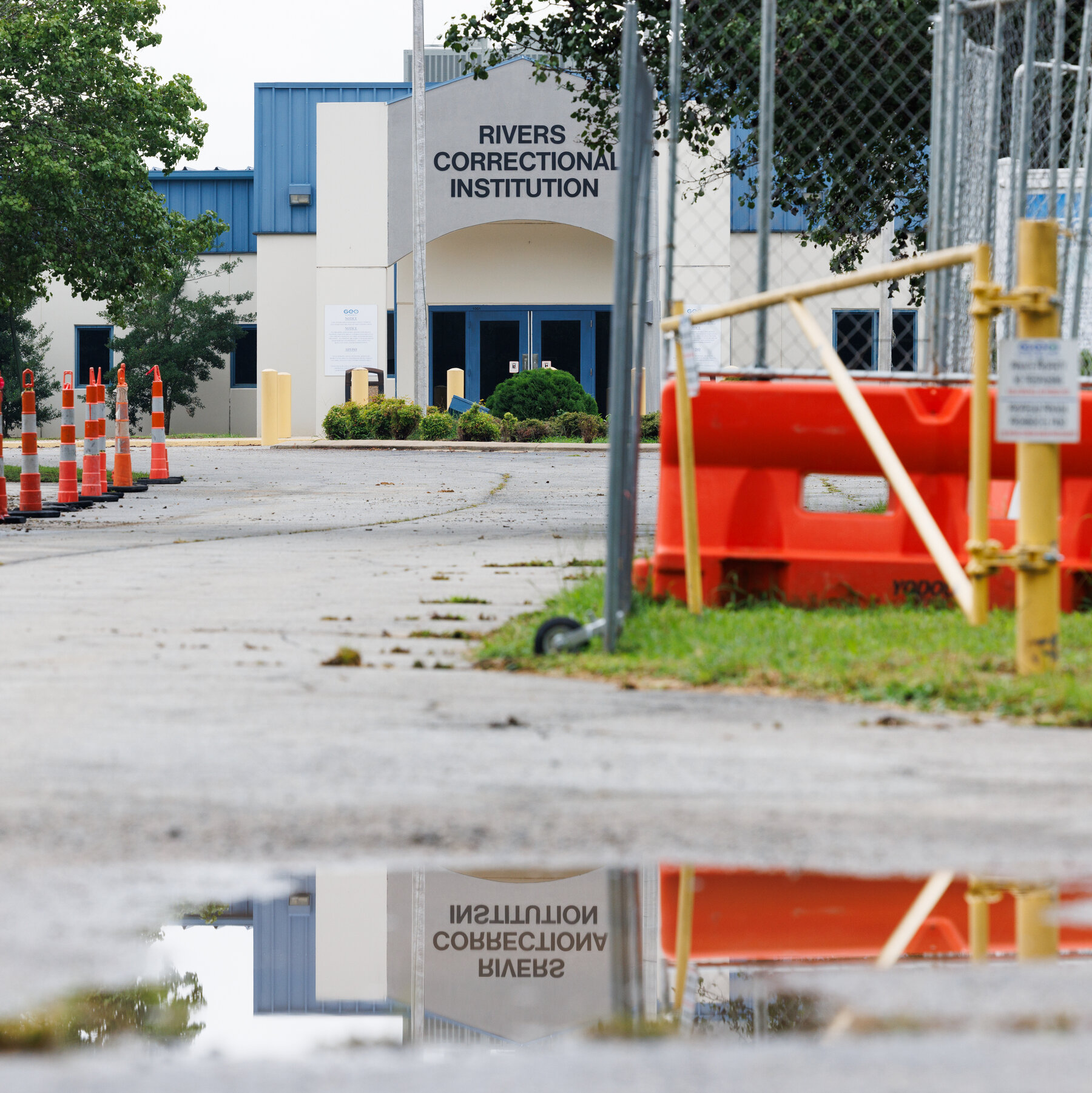 GEO Group Donates $1.4 Million to Trump PAC Following Major ICE Contract Awards