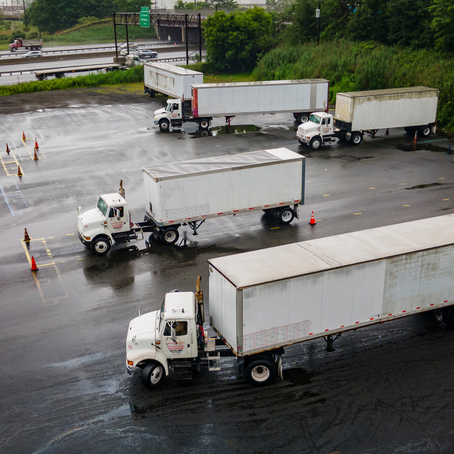 Transportation Department Shuts Down 110 Trucking Schools Over English-Language Deficiencies