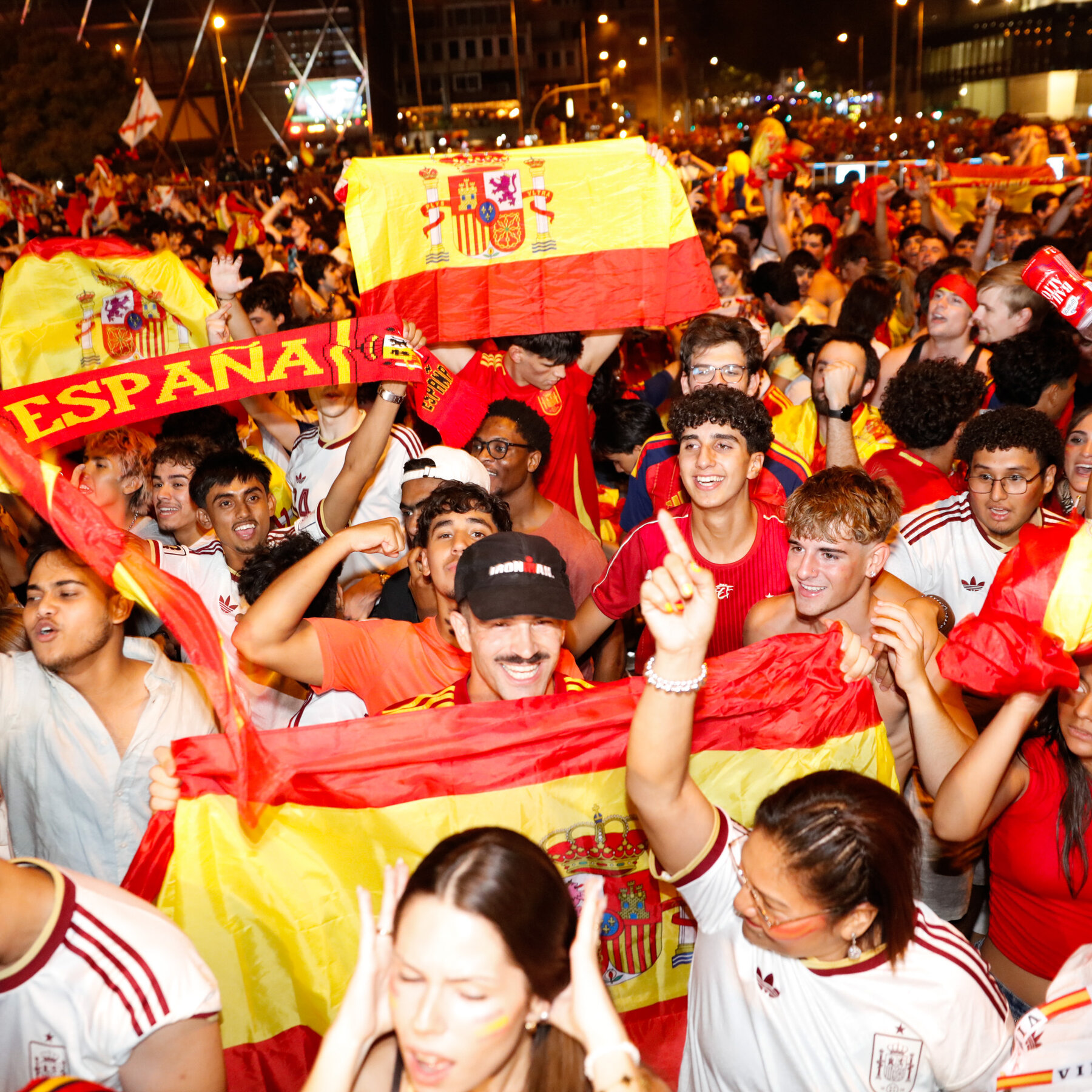 Inside the Madrid Bureau Chief Coverage of Spain in Transition
