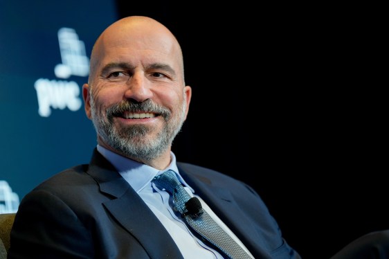 Uber to Lay Off 10 Percent of Staff Totaling 3,300 Employees