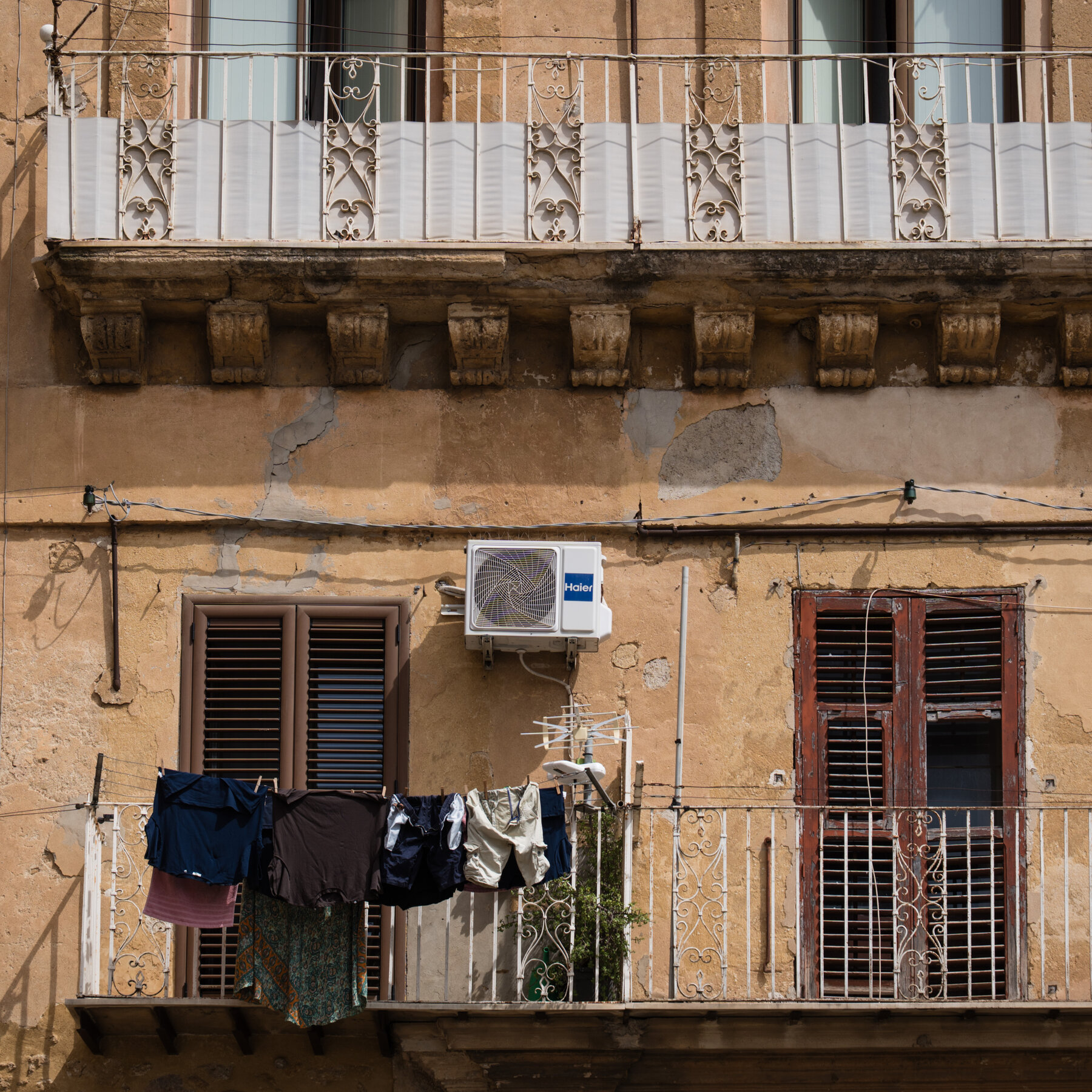 Italians Turn to Air-Conditioning Amid Record European Temperatures