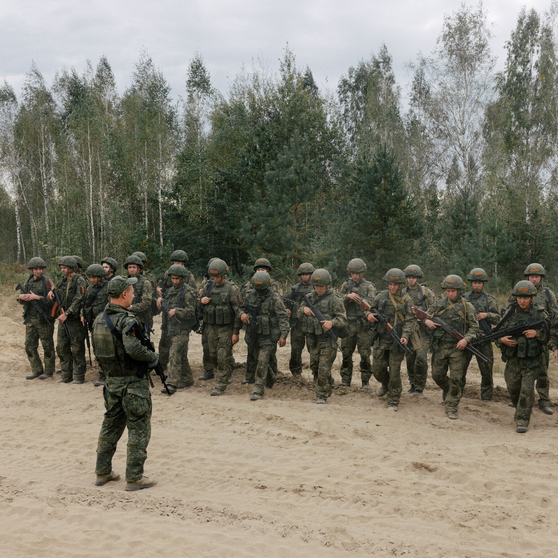 Russians Face Anxiety Over Rumors of a New Draft Despite Kremlin Denials