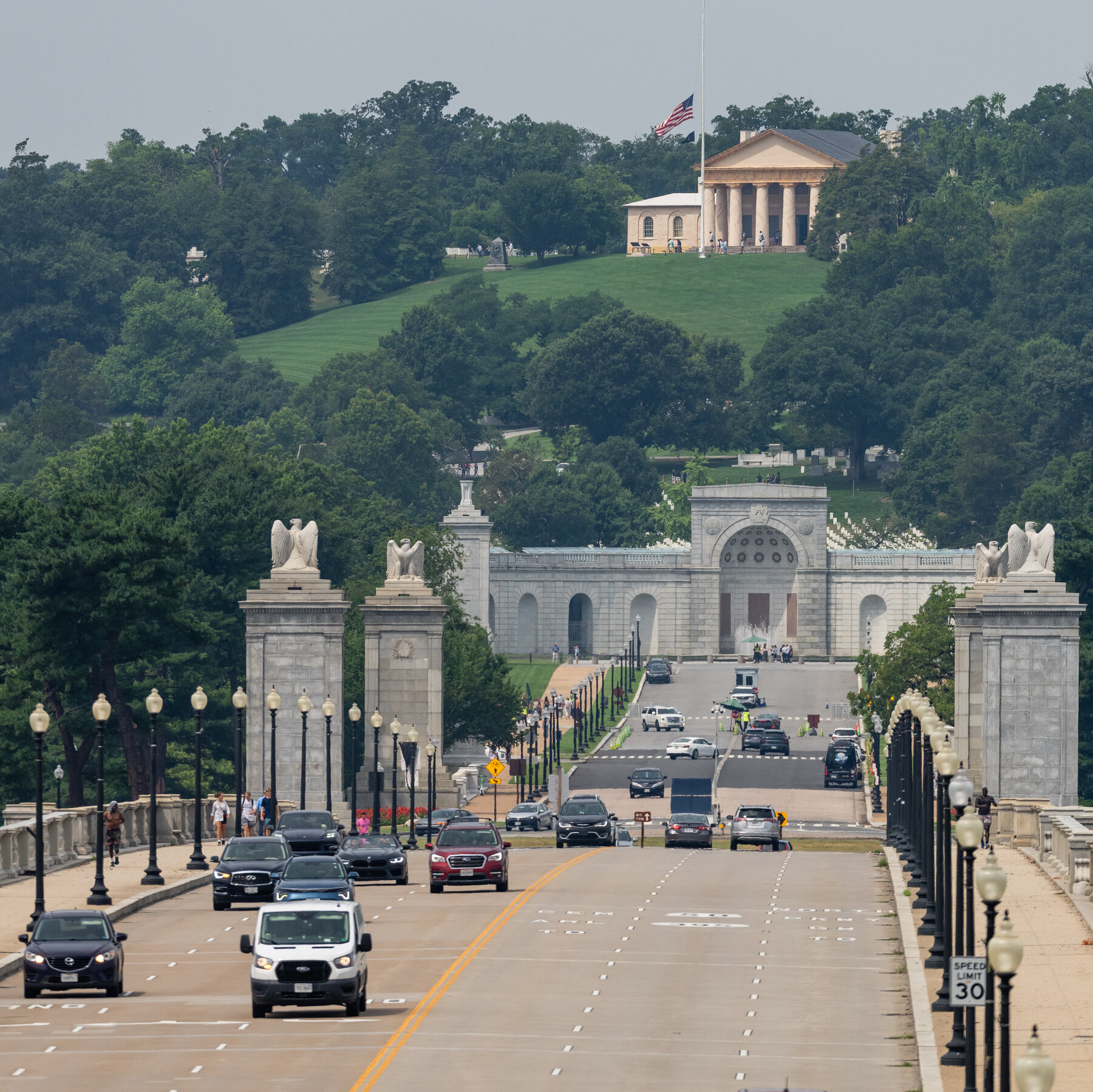Conflicting Statements Emerge Over Status of Donald Trump Arch Project