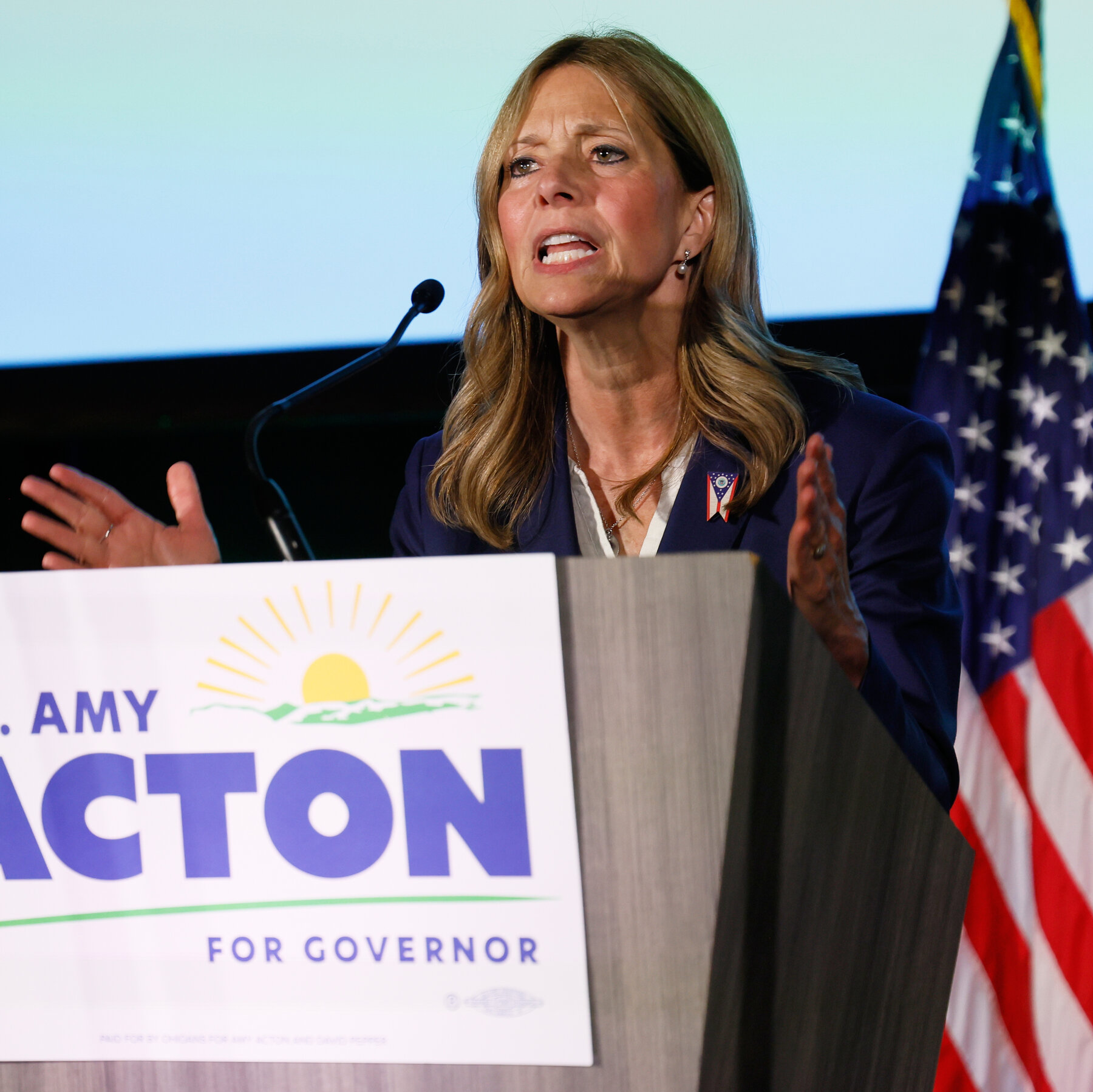 Man Arrested After Pushing Toward Democratic Candidate for Ohio Governor
