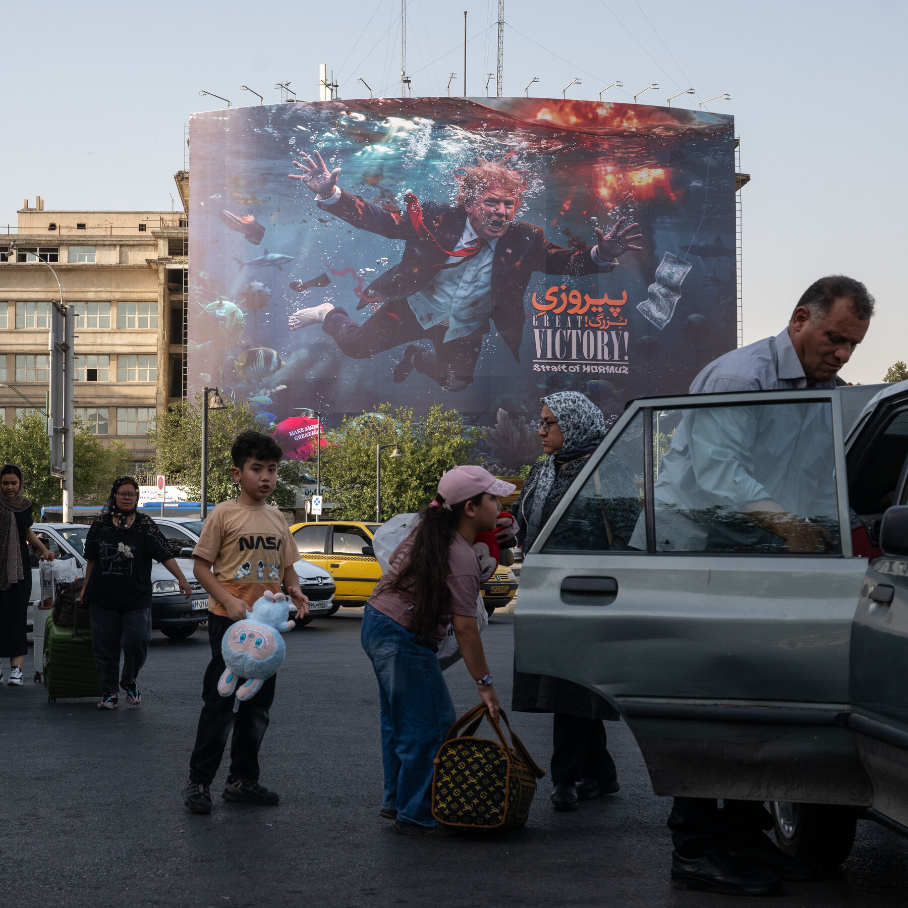 Iran Signals Readiness to Escalate Amid Mounting U.S. Pressure
